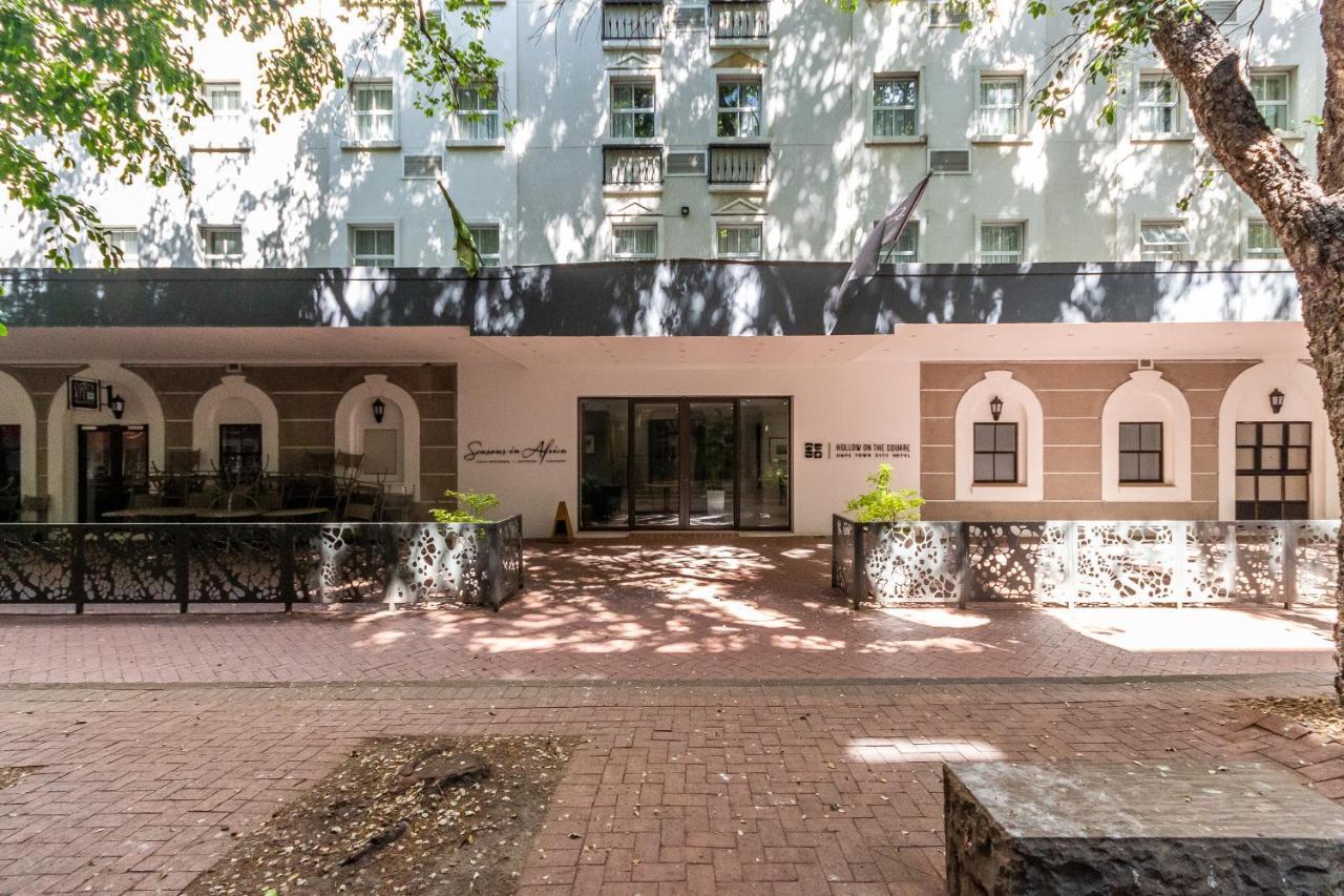 Trendy Apartment In Thibault Square City Centre Cidade Do Cabo Exterior foto